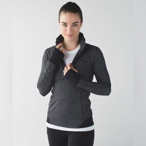 LULULEMON Runderful 1/2 Zip